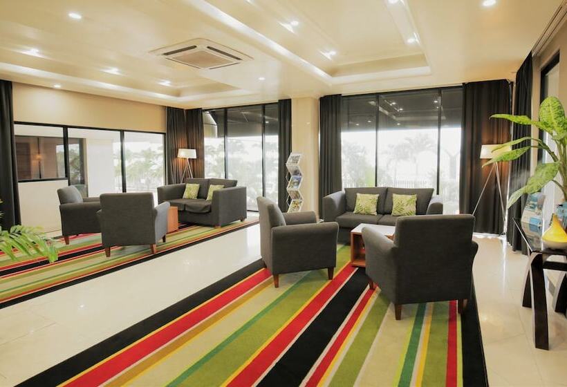 Ela Beach Hotel & Apartments