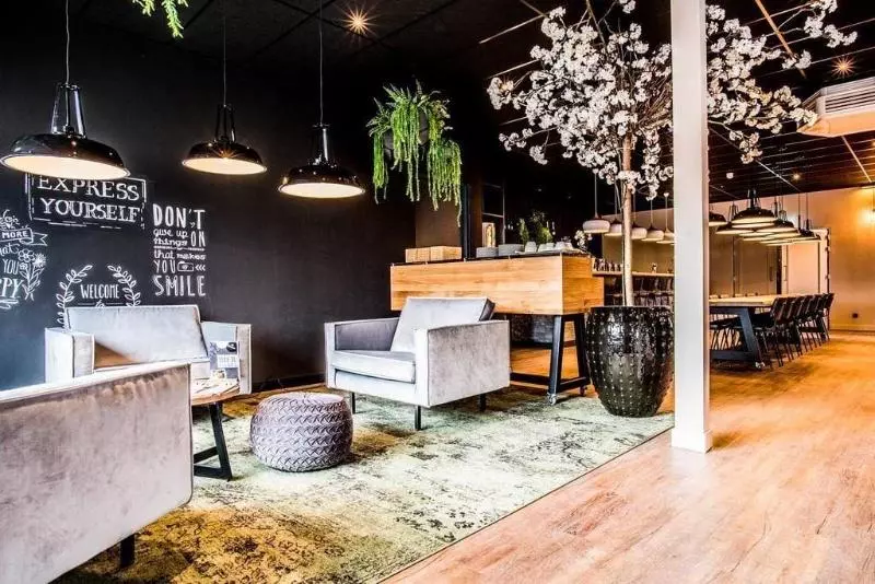 Отель Hoogeveen