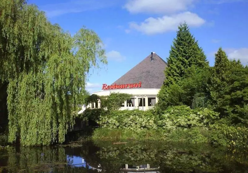 Отель Hoogeveen