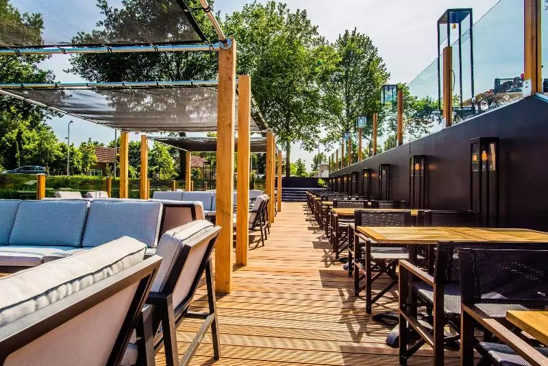 Отель Hoogeveen