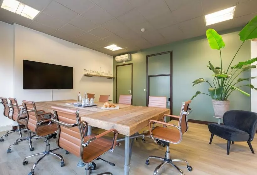 Leonardo Hotel Utrecht City Center