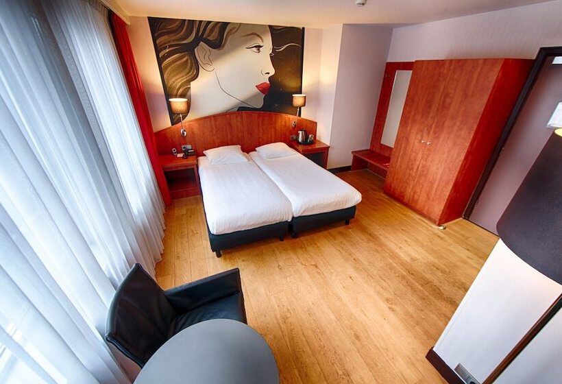 Leonardo Hotel Utrecht City Center