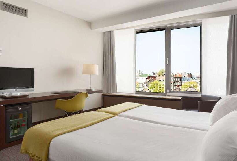 Hotel NH Amsterdam Caransa