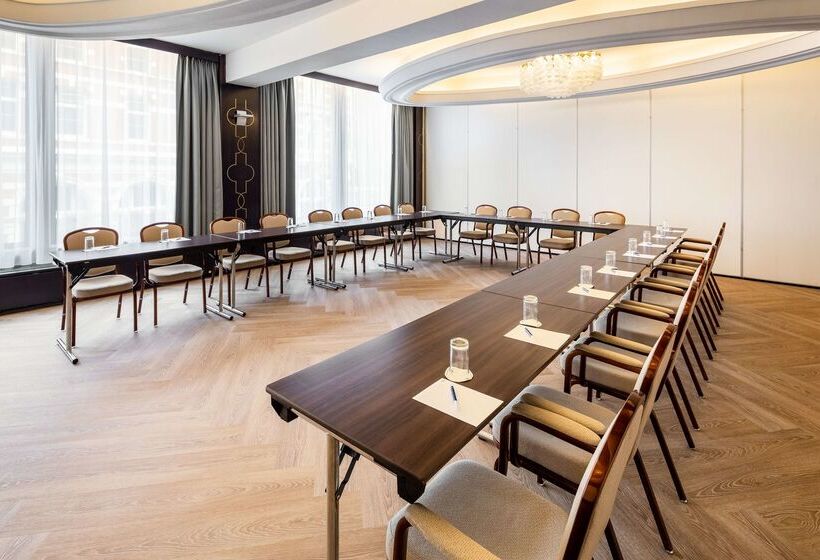 Hotel NH Amsterdam Caransa