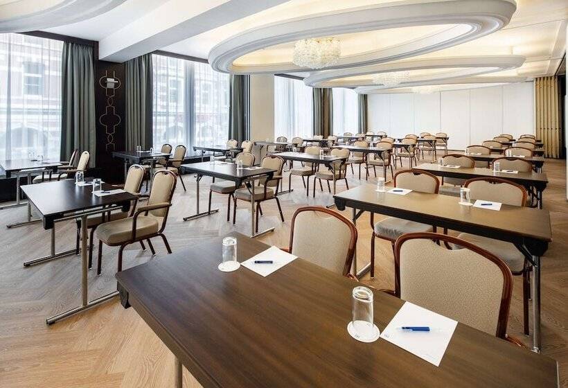 Hotel NH Amsterdam Caransa