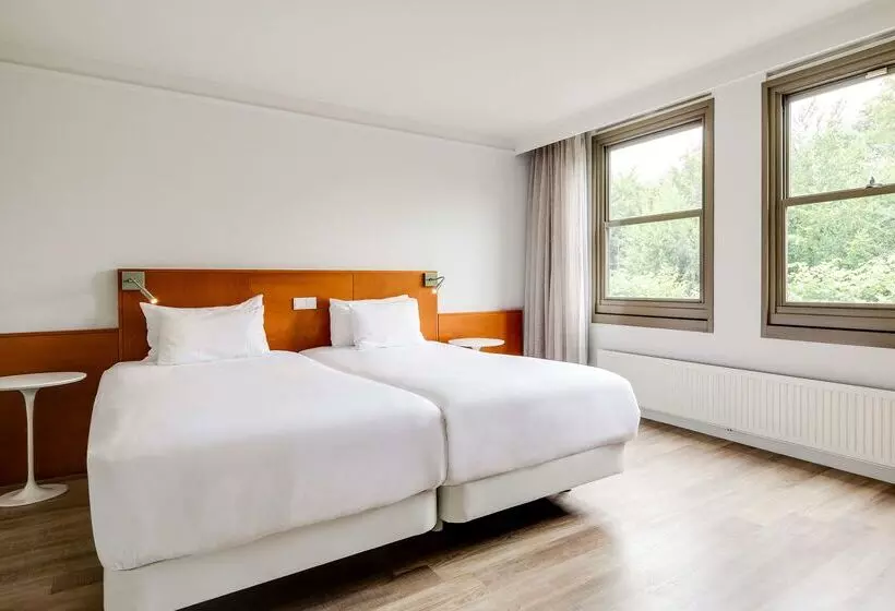 Hotel NH Bussum Jan Tabak