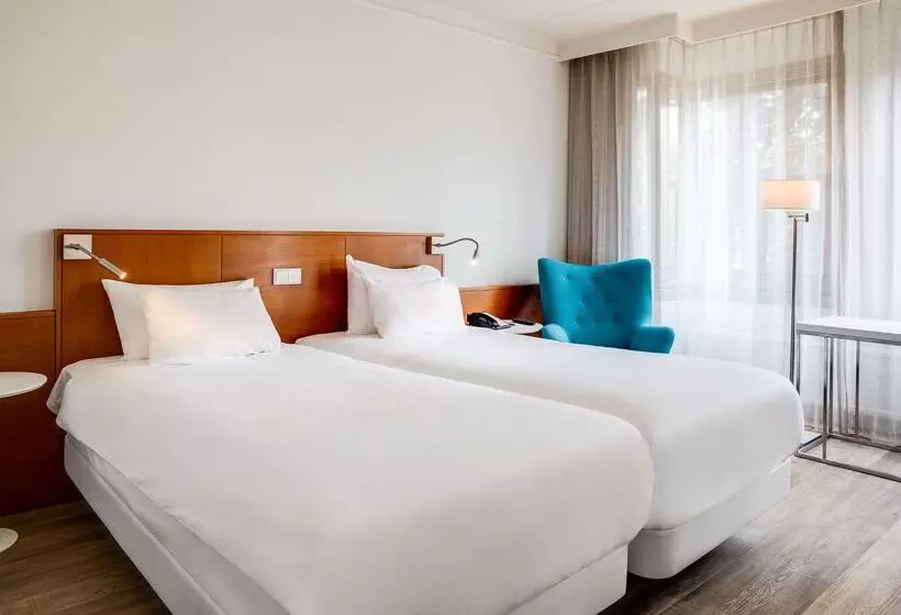 Hotel NH Bussum Jan Tabak