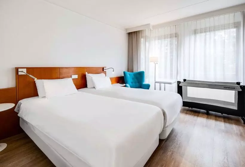Hotel NH Bussum Jan Tabak