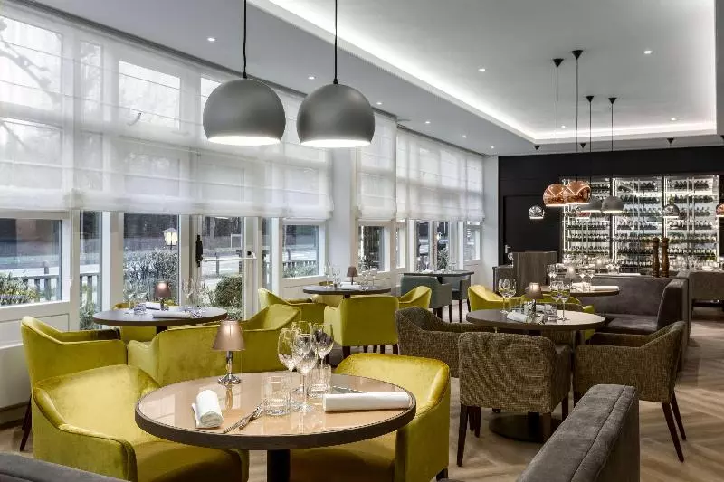 Hotel NH Bussum Jan Tabak