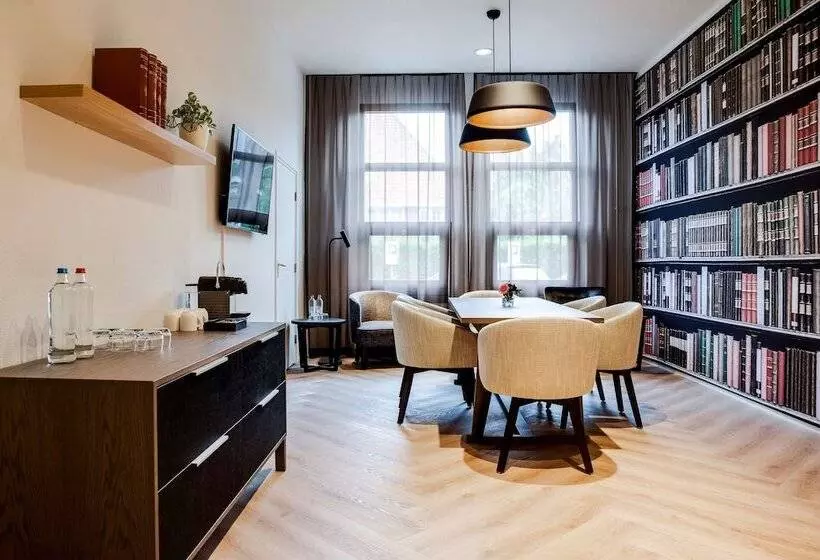 Hotel NH Bussum Jan Tabak