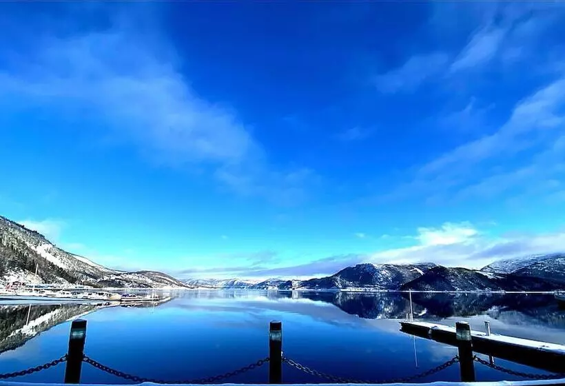 בית מלון כפרי Rognan