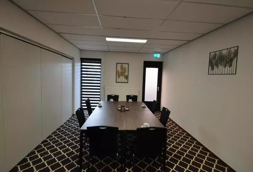 בית מלון כפרי Terminus