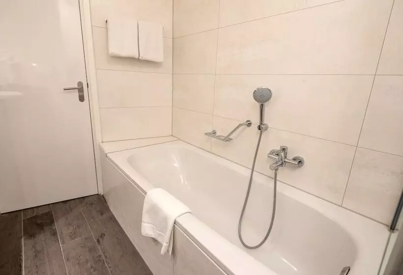 酒店 Van Der Valk De Gouden Leeuw