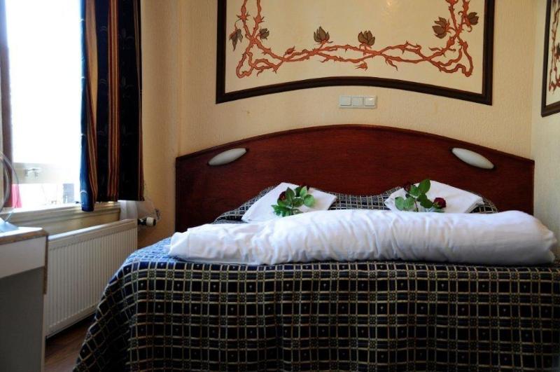 Facade Hotel Amsterdam