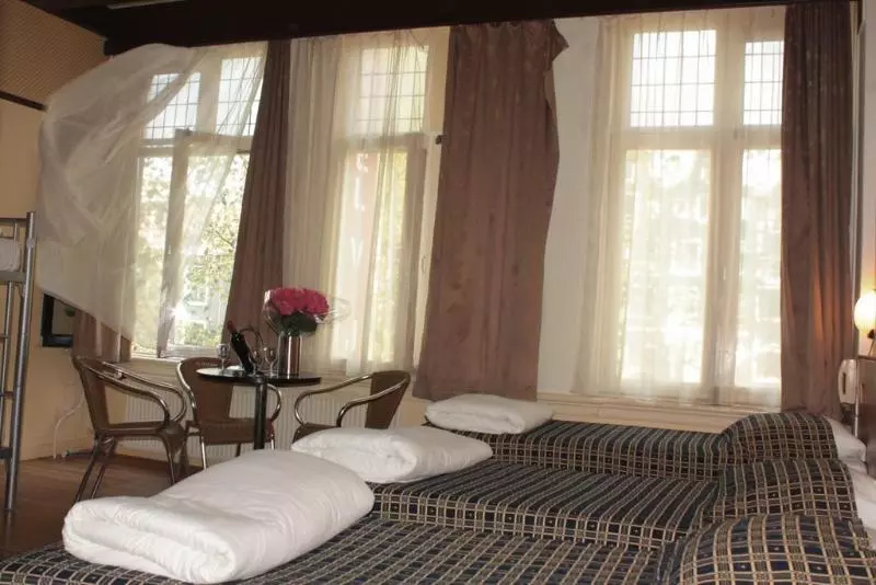 Facade Hotel Amsterdam