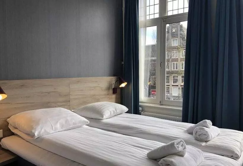 Facade Hotel Amsterdam