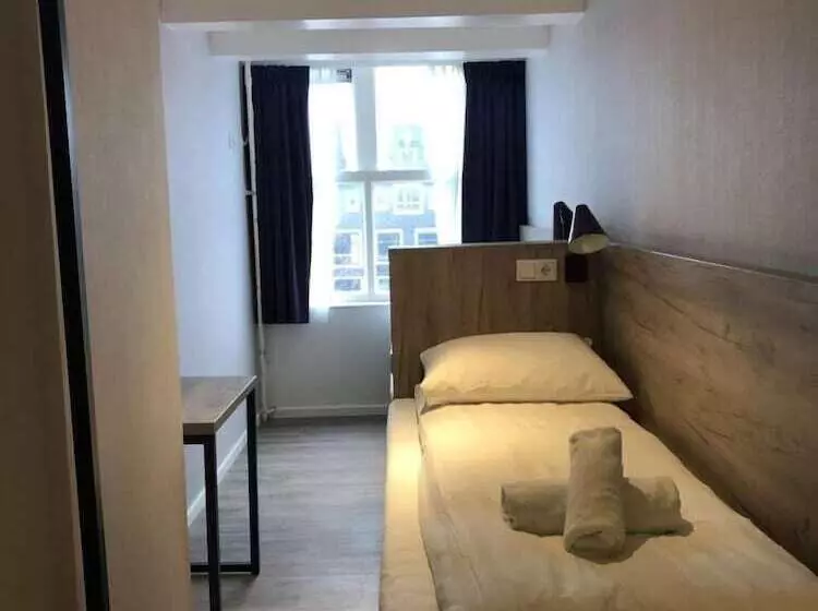 Facade Hotel Amsterdam