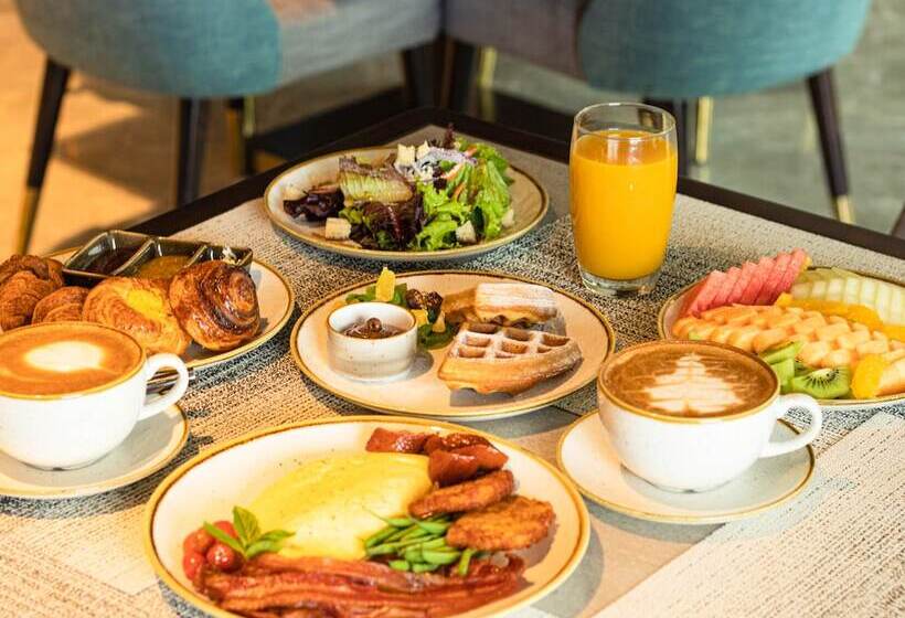 Admiral Hotel Manila Mgallery