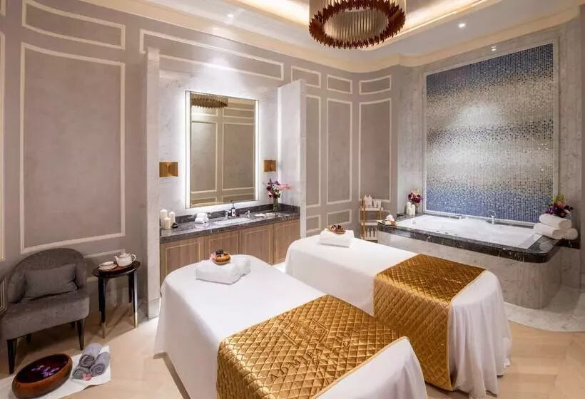 Admiral Hotel Manila   Mgallery