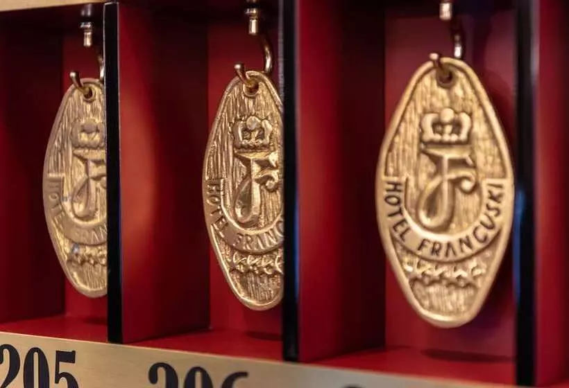 H15 Francuski Old Town   Destigo Hotels