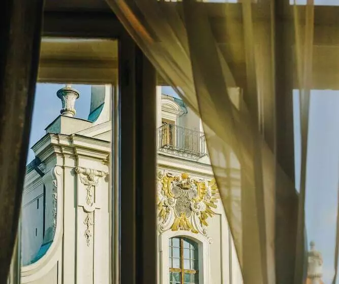 H15 Francuski Old Town   Destigo Hotels