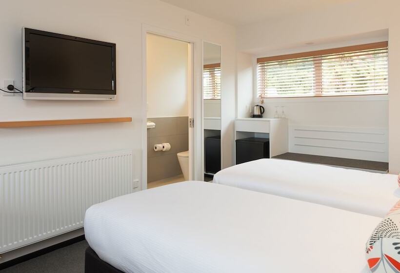 Heartland Hotel Glacier Country