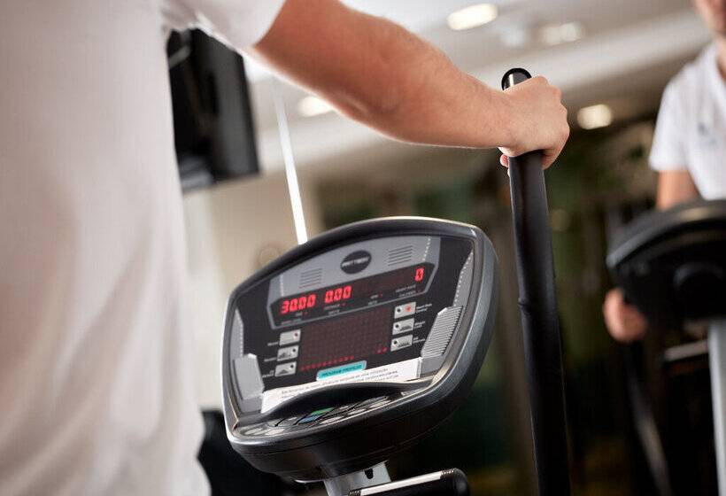 هتل Dom Jose Beach