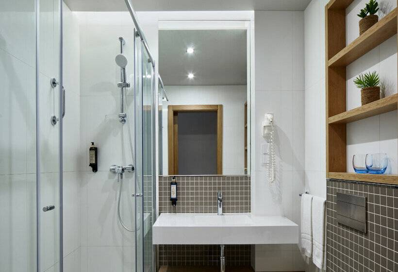 هتل Dom Jose Beach