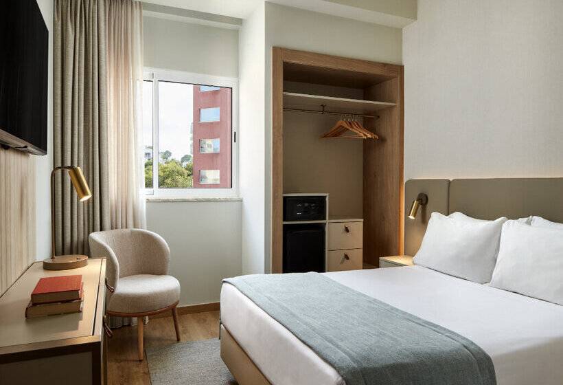 هتل Dom Jose Beach