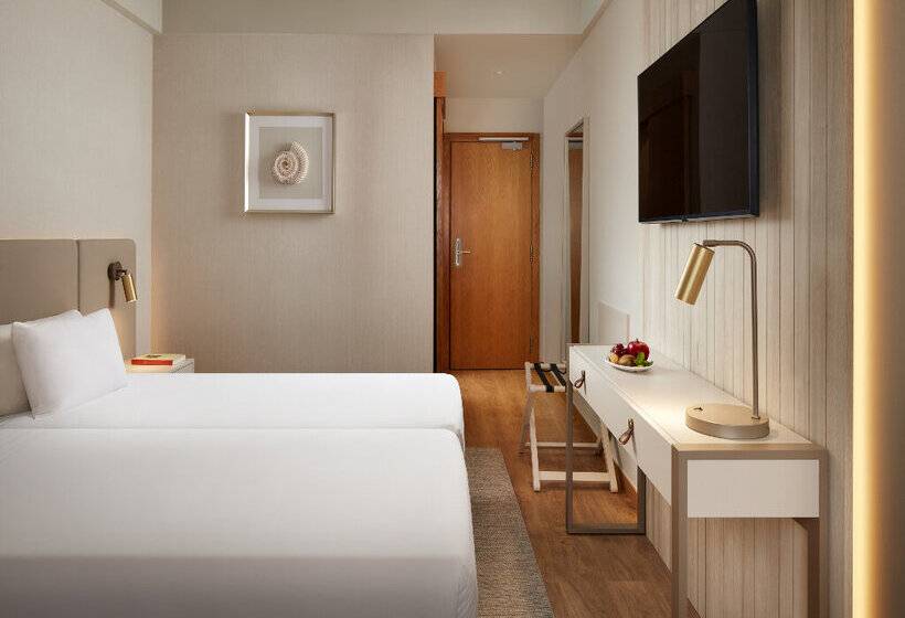 هتل Dom Jose Beach