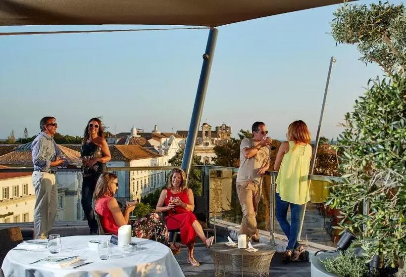 هتل Faro & Beach Club