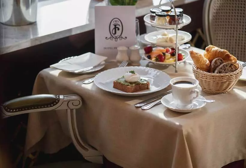 H15 Francuski Old Town   Destigo Hotels