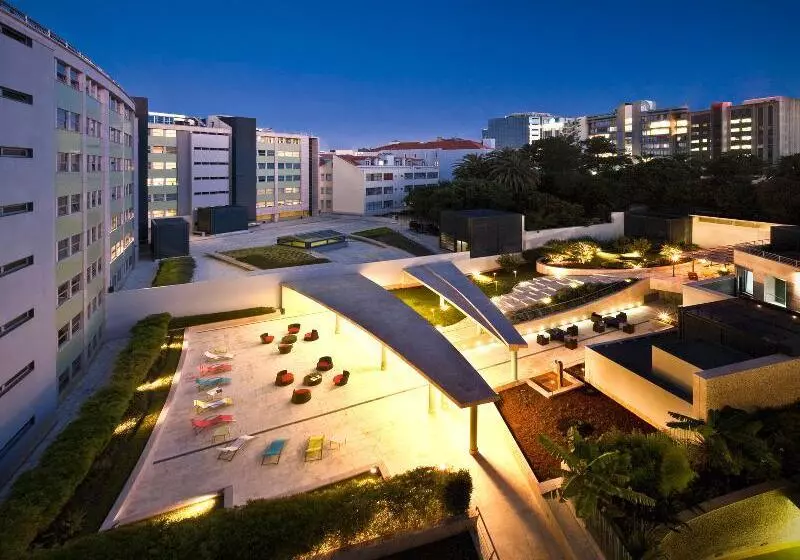 هتل Hf Fenix Lisboa