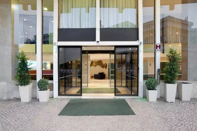 Hotel Holiday Inn Lisbon, An Ihg