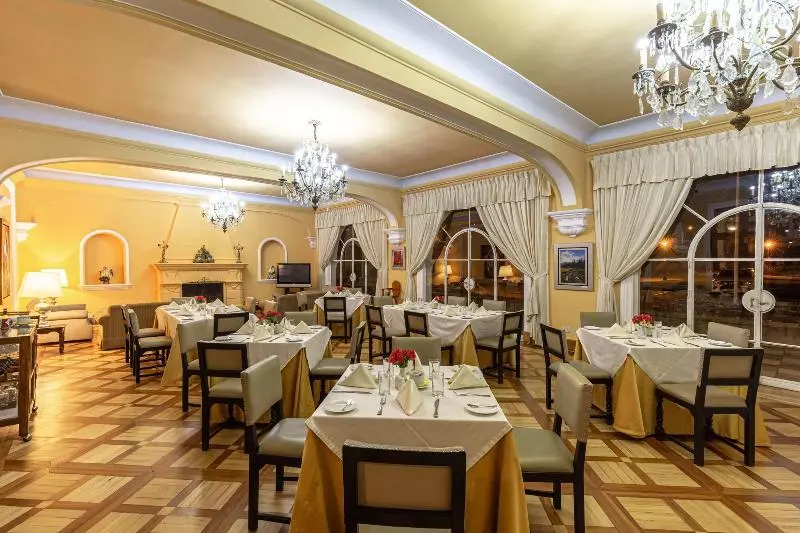 Lp Los Portales Hotel Tarma