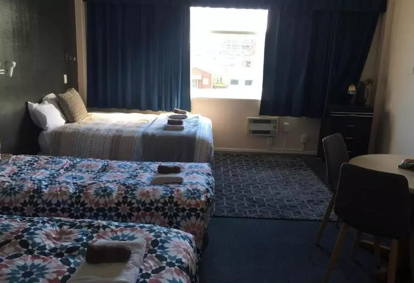 ホテル Mid City Motor Lodge