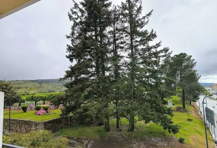 Отель Mira Serra