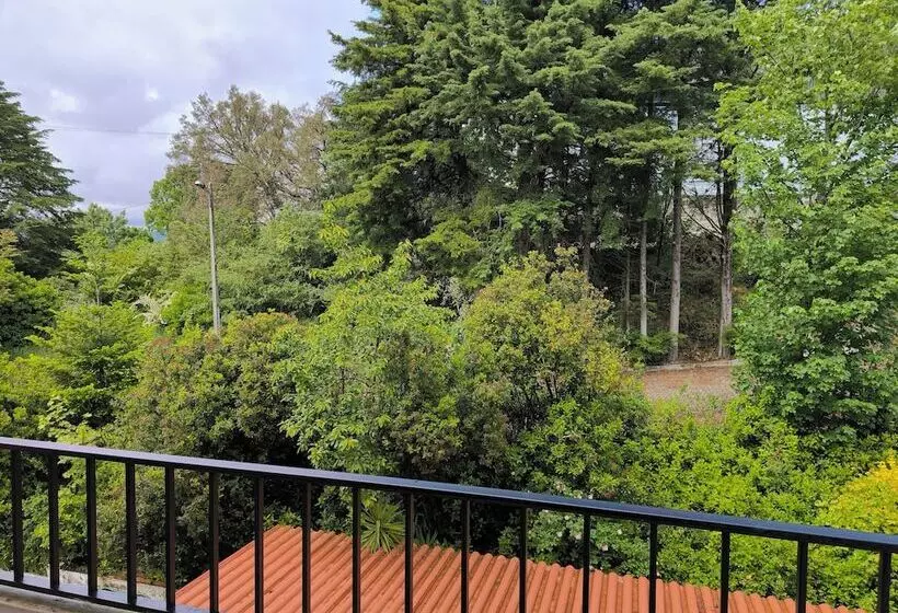 Отель Mira Serra