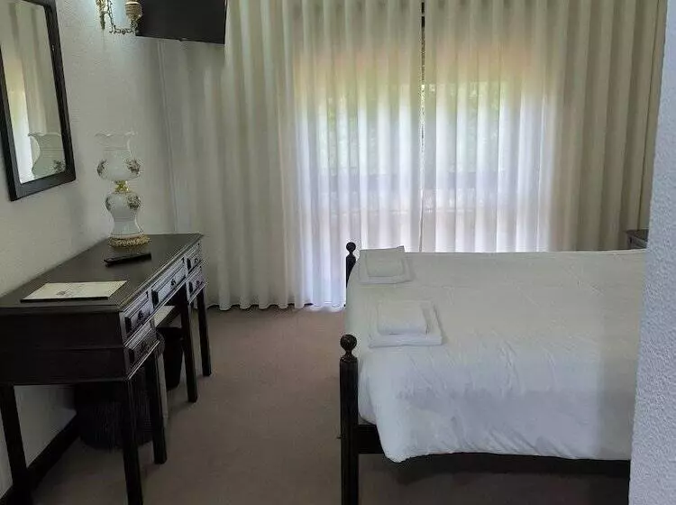 Отель Mira Serra