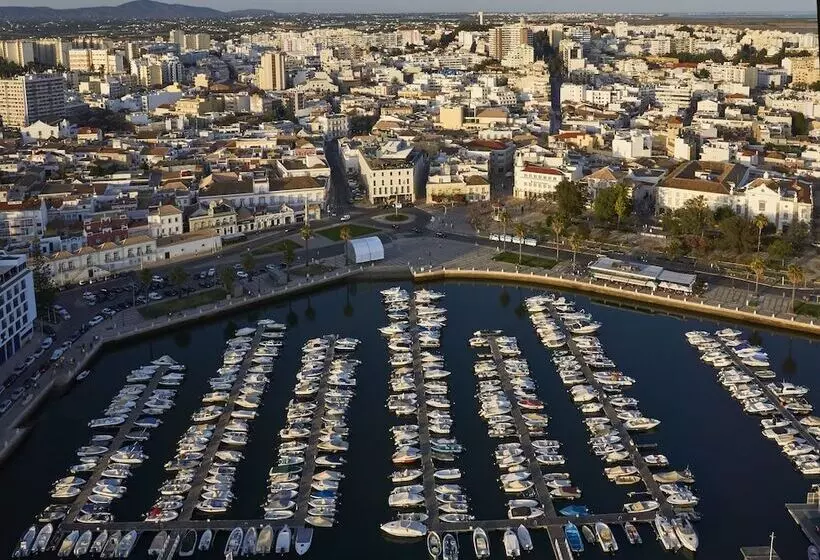 هتل Occidental Faro