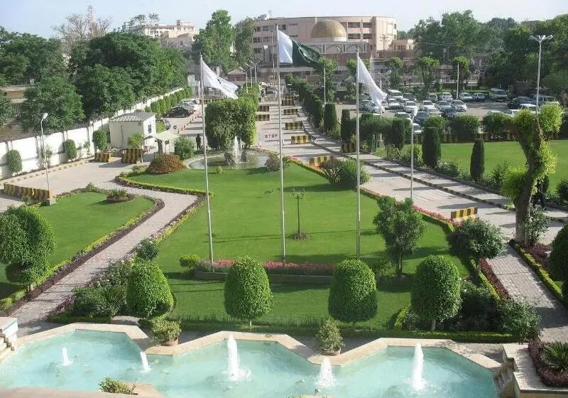 هتل Peshawar Serena