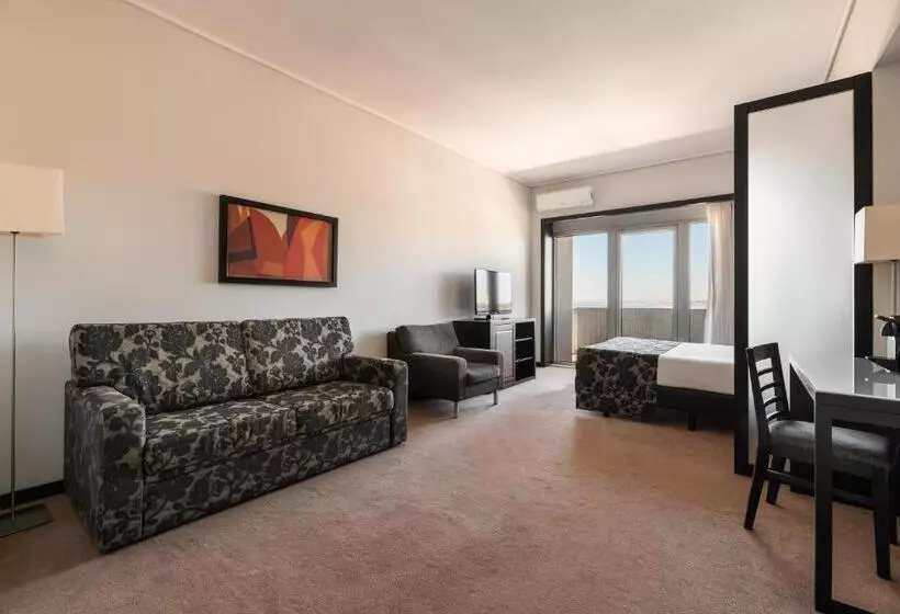 Отель Exe Praia Golfe