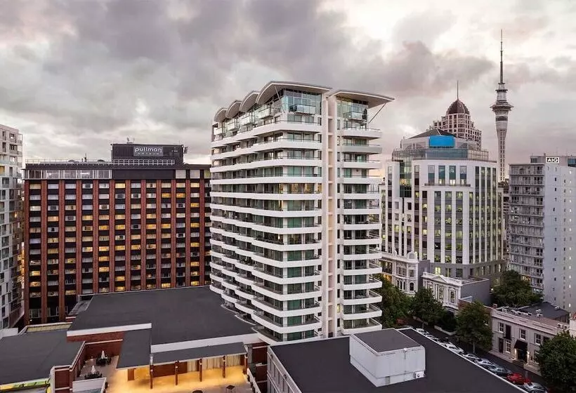 Pullman Auckland Hotel & Apartments