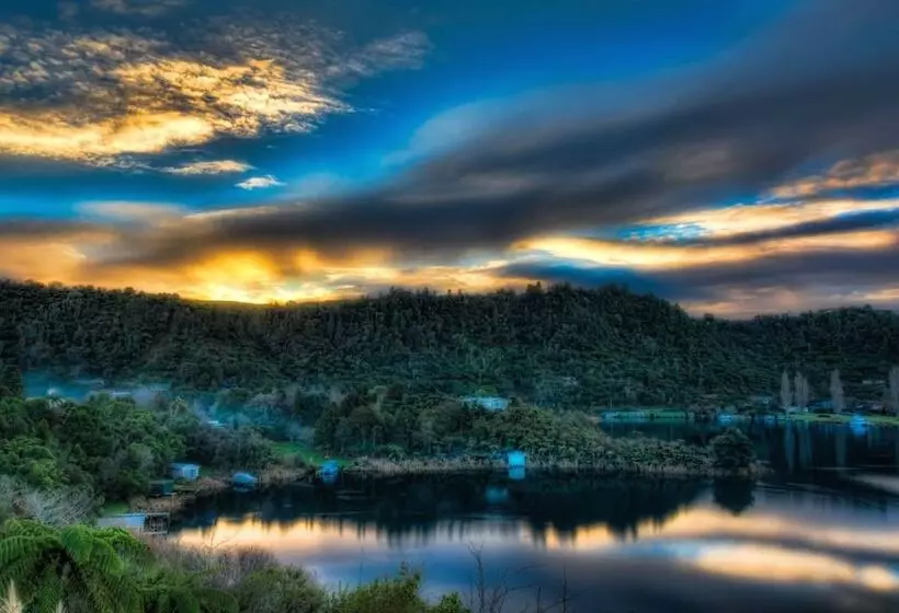 호텔 Solitaire Lodge