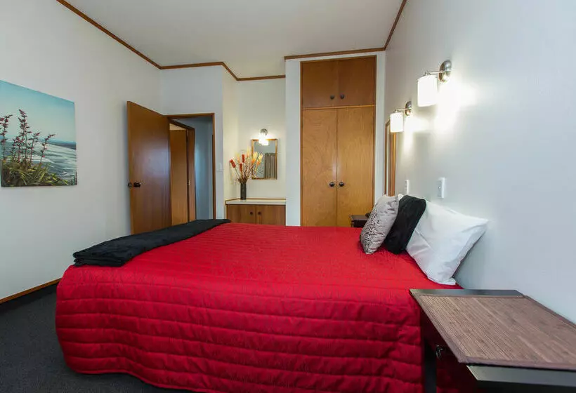 בית מלון כפרי Summit Motor Lodge