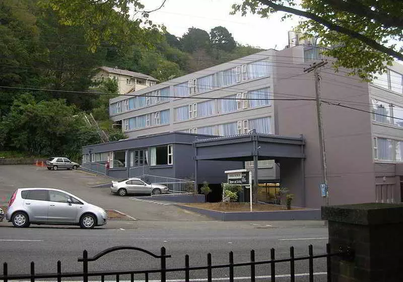 SilverOaks Hotel On Thorndon