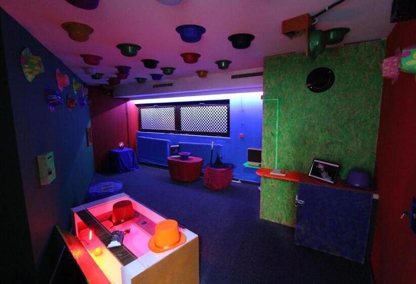 בית מלון כפרי Alpin Resort