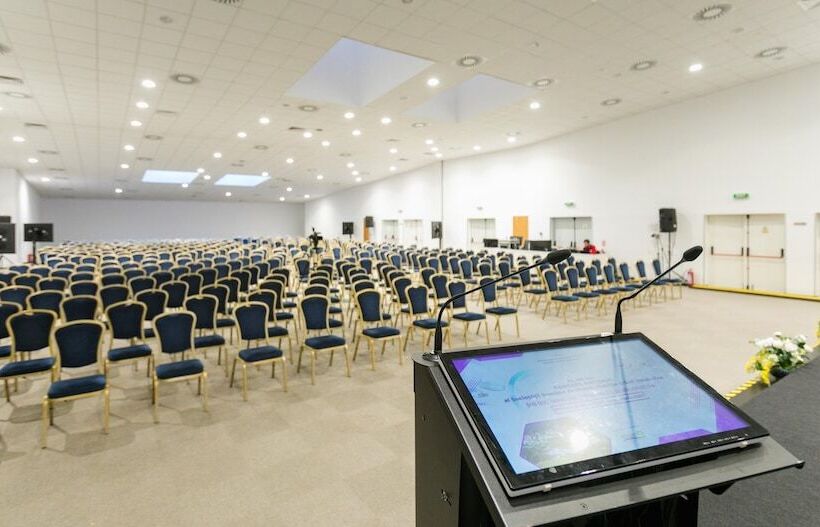 בית מלון כפרי Alpin Resort