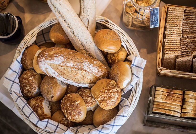 First Hotel Christian Iv