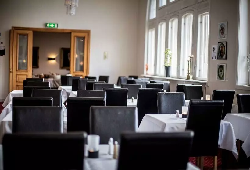 First Hotel Christian Iv